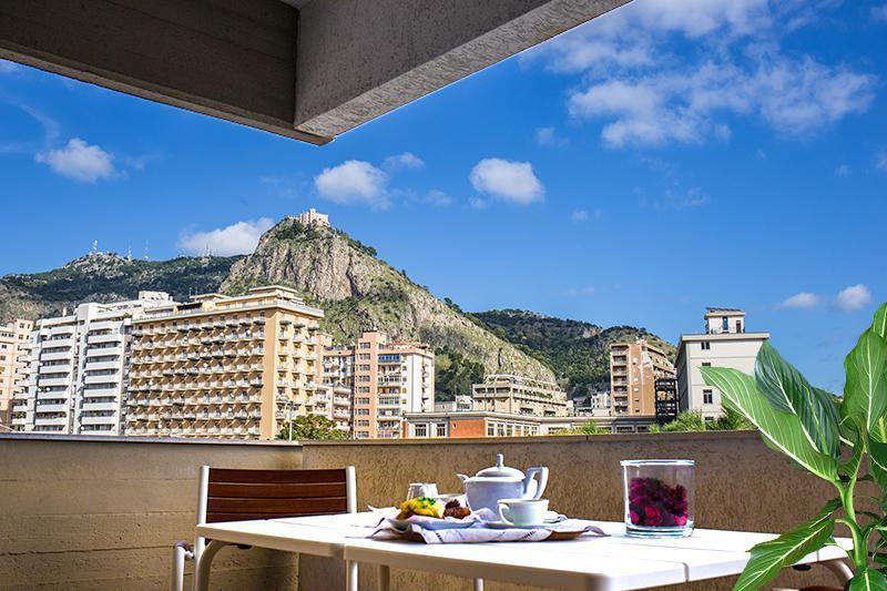 Marbela Apartments & Suites Палермо Экстерьер фото